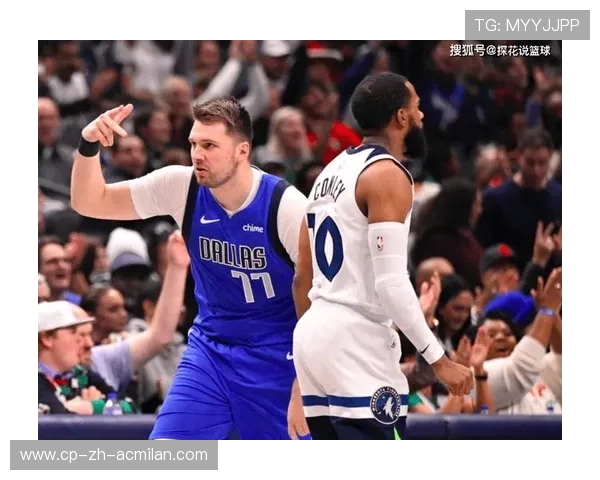 东契奇突破晃动上篮入网，独行侠继续扩大分差